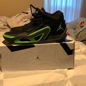 Jordan Tatum 1 Electric Green